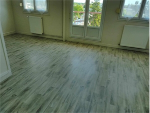 t4 à la location -   10400  NOGENT SUR SEINE, surface 65 m2 location t4 - UBI472484768